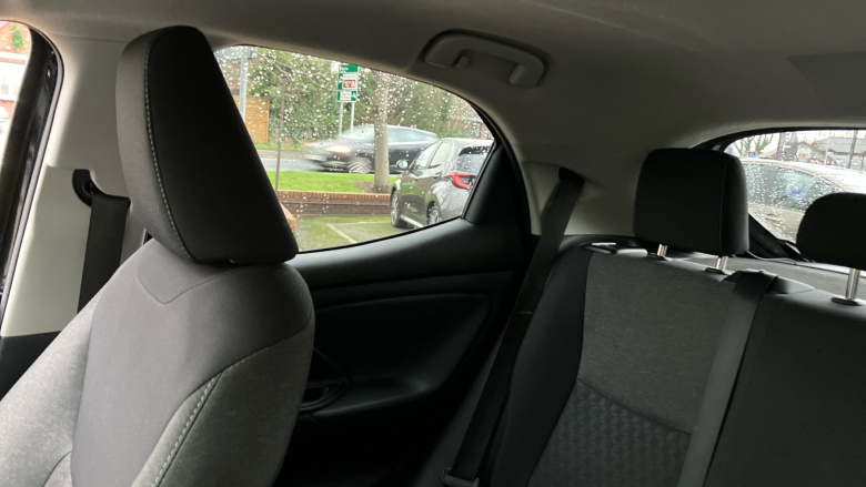 Toyota Yaris 1.5 Hybrid Design 5dr CVT Hybrid Hatchback